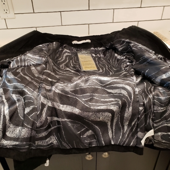 DENNIS Basso XL Black Suede Leather jacket - Picture 4 of 11